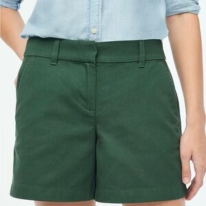 Women's Kelly Green Chino shorts
